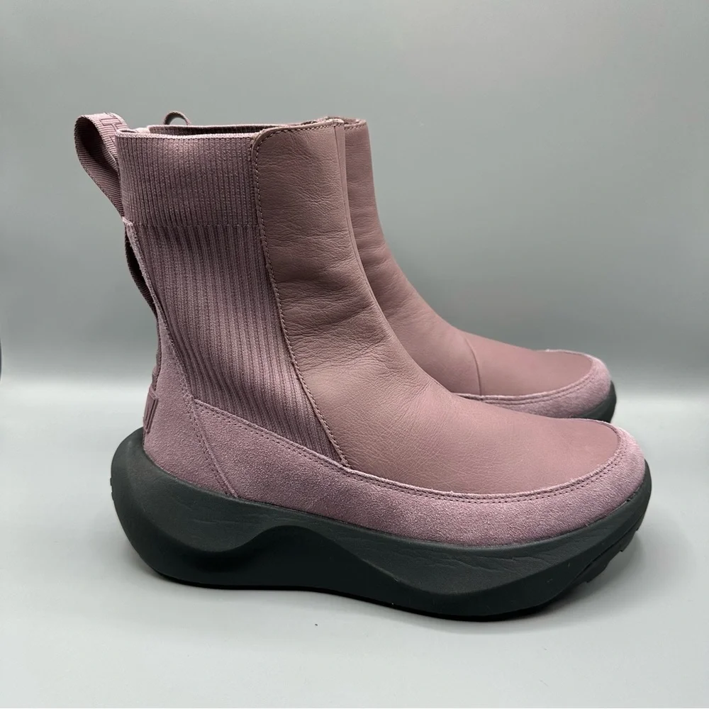 The North Face Women’s Platform Knit Leather Boots Size 10